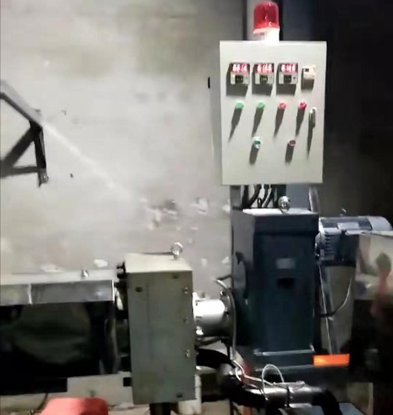 旋轉刮刀無網模頭